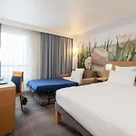 Novotel Paris Est Centre De Conference 4* バニョレ