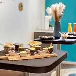 Novotel Paris Est Centre De Conference 4* バニョレ