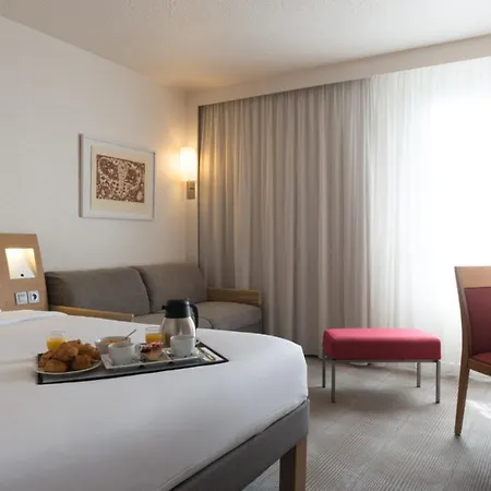 Novotel Paris Est Centre De Conference Hotel