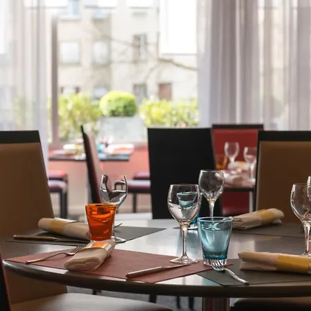 Novotel Paris Est Centre De Conference Hotel