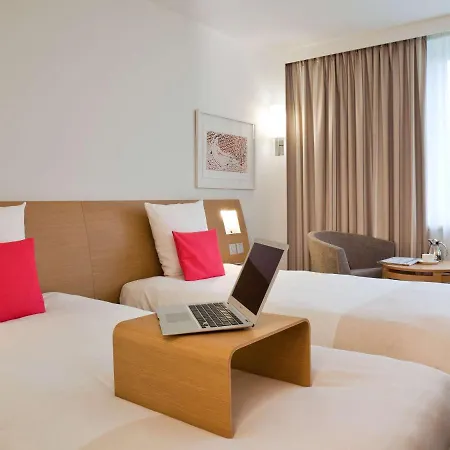Novotel Paris Est Hotel