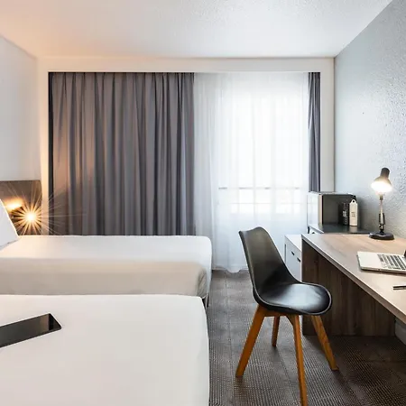 Novotel Paris Est Hotel 4*