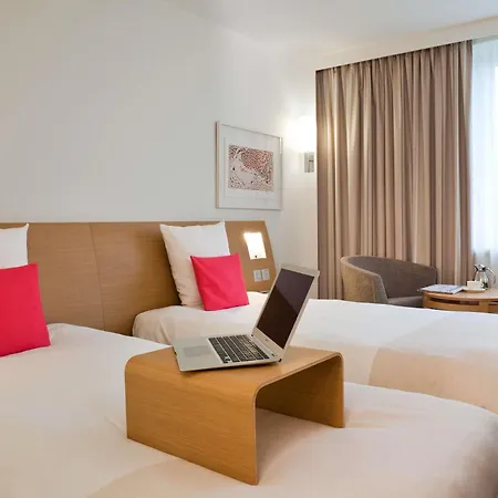 Novotel Paris Est Hotel 4*