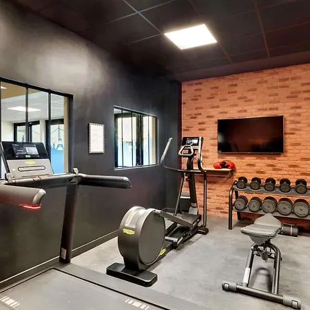 Novotel Paris Est Centre De Conference Otel