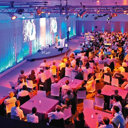 Hotel Novotel Paris Est Centre De Conference 4*