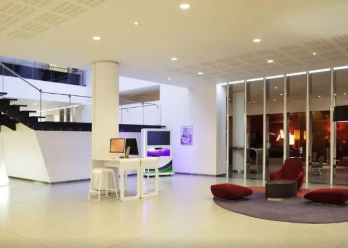 Otel Novotel Paris Est Centre De Conference 4*