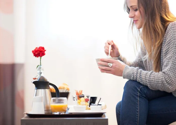 Novotel Paris Est Centre De Conference 4*