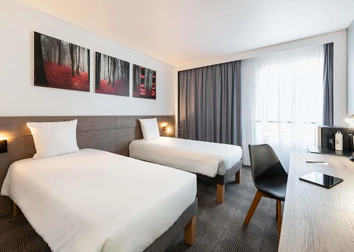 Novotel Paris Est Centre De Conference Otel 4*