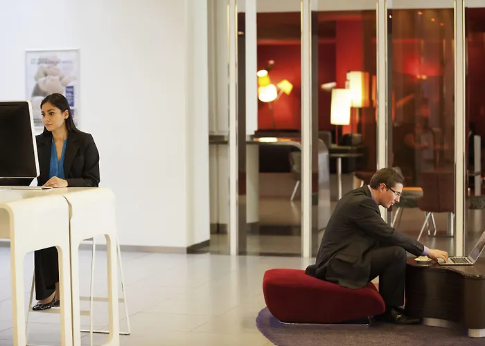 Otel Novotel Paris Est Centre De Conference