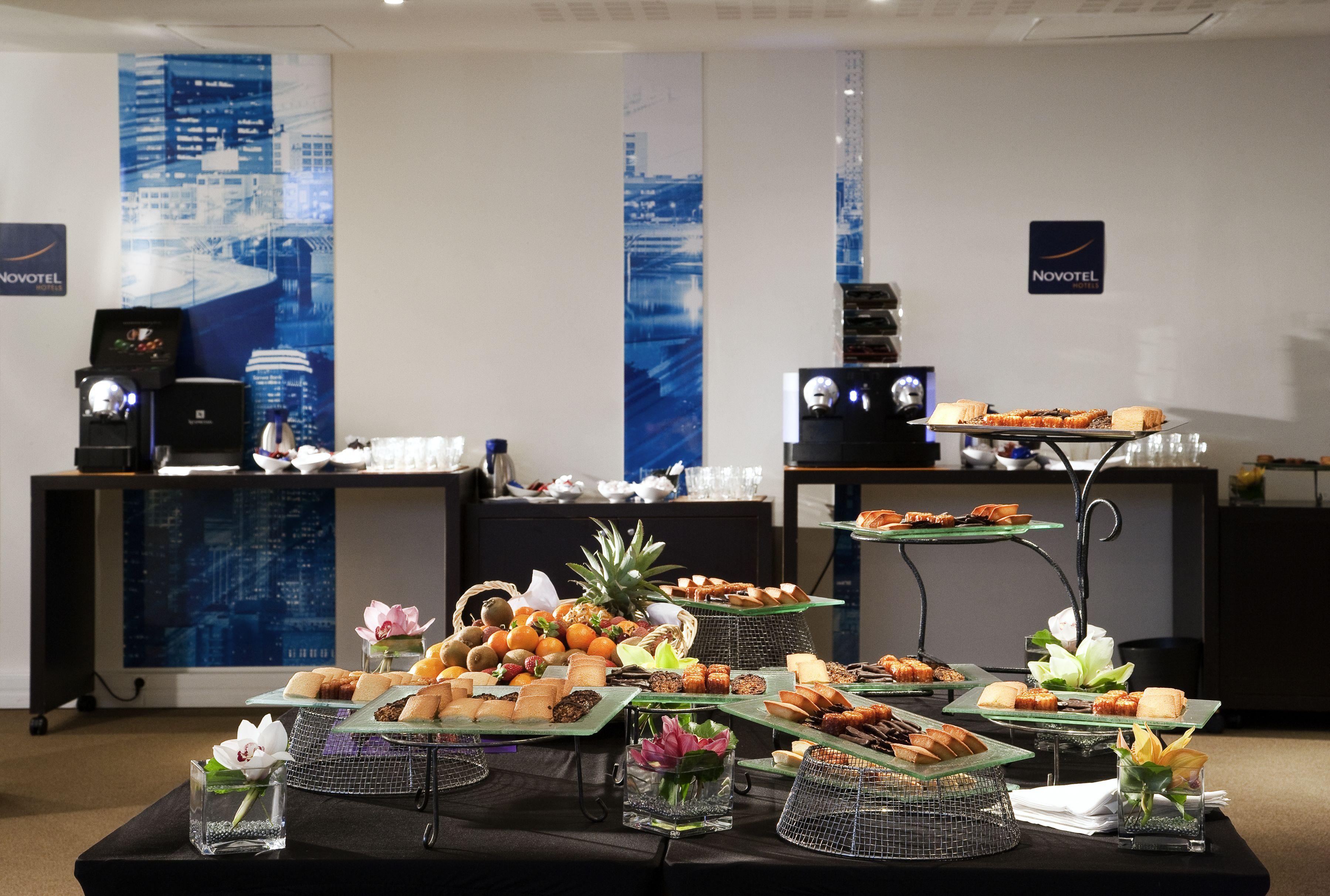 Hotel Novotel Paris Est Centre De Conference Bagnolet, France ...